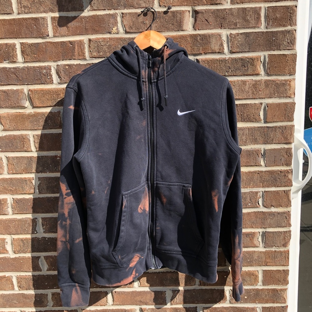 Nike Essential Zip Up Hoodie